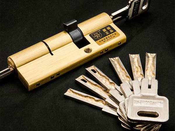 珲春24小时上门开锁公司