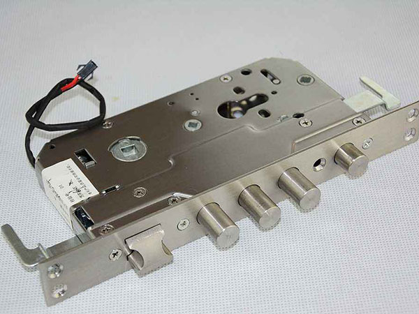 珲春24小时上门开锁公司